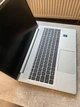 Ультрабук HP EliteBook 650 G10 / 15.6" (1920x1080) IPS / Intel Core i5-1345U (10 (12) ядер по 3.5 - 4.7 GHz) / 16 GB DDR4 / 256 GB SSD / Intel Iris Xe Graphics / WebCam / Win 10 б/в - зображення 5