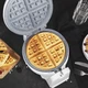Gofrownica Cecotec Fun Waffle Stone Sphere - obraz 4