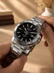 Мужские наручные часы Casio MTP-VD01D-1E2 серебристые с черным циферблатом - изображение 4