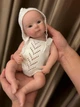 Реалістична лялька Reborn Bettie 33 см — повністю силіконова, анатомічна, можна купати - зображення 7
