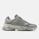 Сірі кросівки New Balance 9060 38 (5,5) 23,5 см (U90609Z4) - зображення 1
