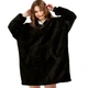 Оверсайз плед халат с капюшоном 100х80см для дома Huggle Hoodie Черный из полиэстера - изображение 1