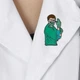 Брошь-значок BROCHE бижутерия Медицина Хирург в маске BRGV115102 - изображение 3
