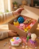 Коробка-сюрприз Antistress Box набір антистрес іграшок 11 шт сквіші м'ялки з орбізами мун бол подарунковий бокс - изображение 4