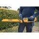 Кусторез DeWALT аккумуляторный, 18V, нож 55 см, до 19 мм, 5Ah (DCMHT562P1) DeWALT DCMHT562P1 1049236 - изображение 11
