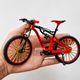 Коллекционная мини-модель велосипеда металлический Фингербайк MTB игрушечный велосипед 1:8 Размер 18 см Red - изображение 2