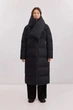 Довге зимове пальто з шарфом Finn Flare 225513-BL чорне XL - зображення 1