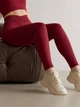 Спортивні жіночі легінси Soft SQ з ефектом візуальної корекції фігури для фітнесу та йоги Push Up V-пояс Однотонні XS-S Бордо-винний (SQ10S) - зображення 6