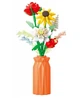 Інтер'єрний конструктор Love серія Flowers for Mom Квіти в помаранчевій вазі - зображення 1