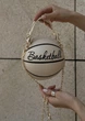 Жіноча біла молочна кругла сумка BASKETBALL м'яч на ланцюжку - зображення 2