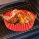 Кругла силіконова форма для аерогриля / духовки / мультипечі Backen багаторазова тонка форма для випічки / м'яса / риби / овочів, 17.5х5 см, червоний (107003687) - зображення 7