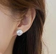 Женские сережки "Квадратики" 1.2см jewelry Белые - изображение 7