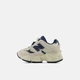 Детские бежевые кроссовки New Balance 9060 Bungee 26,5 (9,5) 15,8 см (I90608PU) - изображение 6
