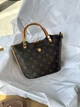 Элегантная женская кожанная сумка Louis Vuitton коричневая (96747) - изображение 2
