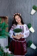 Вишитий костюм для дівчинки Візерунок бордовий 110 - изображение 4