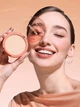 Фиксирующая пудра для лица c SPF СПФ 30 Insta-Ready Sunset Bisque от SHEGLAM - изображение 8