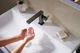 HANSGROHE Tecturis E 110 Fine Смеситель для раковины, черный матовый (73020670) - изображение 2