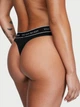 Жіночі трусики стрінги Victoria's Secret Exploded Logo Cotton Thong Panty M (Чорний) - изображение 2