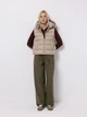 Теплый жилет короткий женский Colin's CL1075668BEI XS Beige (8684112818306) - изображение 3