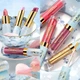 Блеск для губ KIKO Milano Bridgerton Brilliant Bliss Lip Gloss 02 Blushing Nectarine - изображение 3