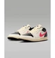 Кроссовки женские Jordan 1 Beige 37.5 Бежевый DC0774-107 - изображение 3