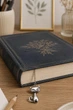 Закладка для книг що світиться з котом MRBookmark ⬩ металева ⬩ сріблястий - зображення 3