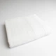Полотенце банное махровое с велюровым бордюром GM Textile 100х150см 500г/м2 (Белый) - изображение 1
