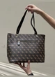 Женская сумка Guess шопер коричневая - изображение 5