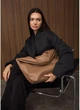 Жіноча сумка Sambag HOBO L кавова з екокожі велика містка hobo-сумка 51924 - зображення 7