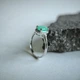 Серебряное кольцо с натуральным изумрудом 1.304ct, вес изделия 2,17 гр (2214182) - зображення 3