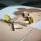 Серебряные серьги с цитрином nano 9.68ct, фианитами (2213154) - изображение 5