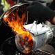 Термостійкі рукавички з кевлару 800 Degrees до 800°C, силіконове покриття, для гриля, BBQ, духовки та каміна, 2 шт. - зображення 5