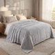 Плед шарпей двоспальний Home Textiles L.Gray 200х230 см покривало мікрофібра для дому ліжка дивана світло-сірий - зображення 4
