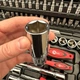 Набор инструментов Intertool 108 единиц для ремонта авто профессиональный кейс с трещотками Cr-V сталь 1/2 и 1/4 дюйма 4-32 мм - изображение 8
