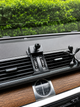 Комплект держателя для Volkswagen Passat B6, B7, CC. Базовая основа + гравитационный держатель Journey. - изображение 4