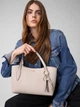Zestaw (torebka shopper + kosmetyczka) damski Guess HWBG9735060-LTA Beżowy (800070360358) - obraz 2