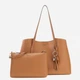 Zestaw (torebka shopper + kosmetyczka) damski Guess HWBG9735230-CAR Brązowy (800070360360) - obraz 1