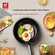 Сковорода ZWILLING антипригарная для яиц и стейков 24см без масла - изображение 7