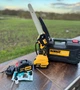 Акумуляторна пила Гілкоріз DeWalt DCM16 акб 48V Шина 200мм 12 м/с для обрізки гілок у саду - зображення 2