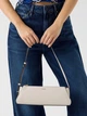 Сумка багет седло женская из искусственной кожи средняя Guess HWTC9731720-LTA Молочная (800070360389) - изображение 2