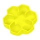 Силиконовая миска для медленного кормления собак WAUDOG Silicone 750 мл жёлтая (23548) - изображение 5
