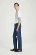 Джинси чоловічі COS pillar regular-fit tapered jeans 1052587028 31/32 Синій - изображение 4