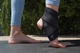 Бандаж на гомілкостоп Power System PS-6013 Neo Knee Support Black/Red XL (1шт.) (PP_PS-6013_XL_Black-Red) - зображення 4