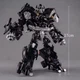 Фигурка-трансформер Baiwei TW1026B Weapon Master Айронхайд (Ironhide) 17 см — Робот-трансформер пикап с металлическими деталями и оружием - изображение 4