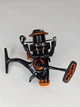 Катушка для спиннинговой рыбалки YUMOSHI 4000 14+1BB 300 г с байтранером, безынерционная, алюминиевая шпуля - изображение 6
