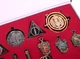 Набір Harry Potter із 15 предметів RESTEQ — міні-палички, медальйони та кулони в подарунковій коробці - зображення 5