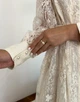 Кружевное платье миди с поясом 111897 XL Бежевый - изображение 9