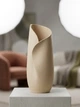 Скульптурна інтер'єрна ваза "Folded Petal" 11 x11 x 26 см - зображення 4