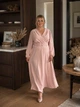 Світле плаття великого розміру FashionYouWant XXXL пудра 43458038 - зображення 4