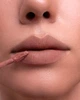 Бархатистая матовая помада ZOLA Velour Lip Souffle 04 Nude Haze 4,2 мл - изображение 5